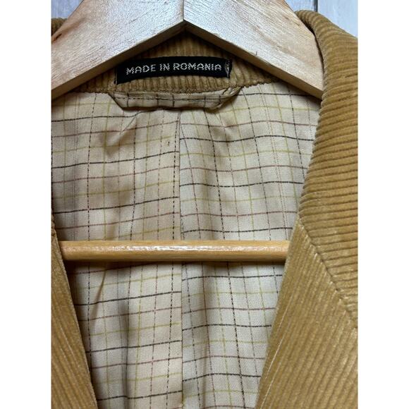Romania Tan Corduroy Sports Jacket  Size 42 Vintage With Elbow pads - Picture 4 of 13